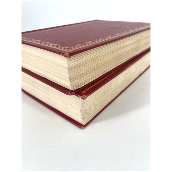 Adolf Hitler Vol 1&2 John Toland International Collectors Library Red Gilt 1976 - Picture 11 of 15